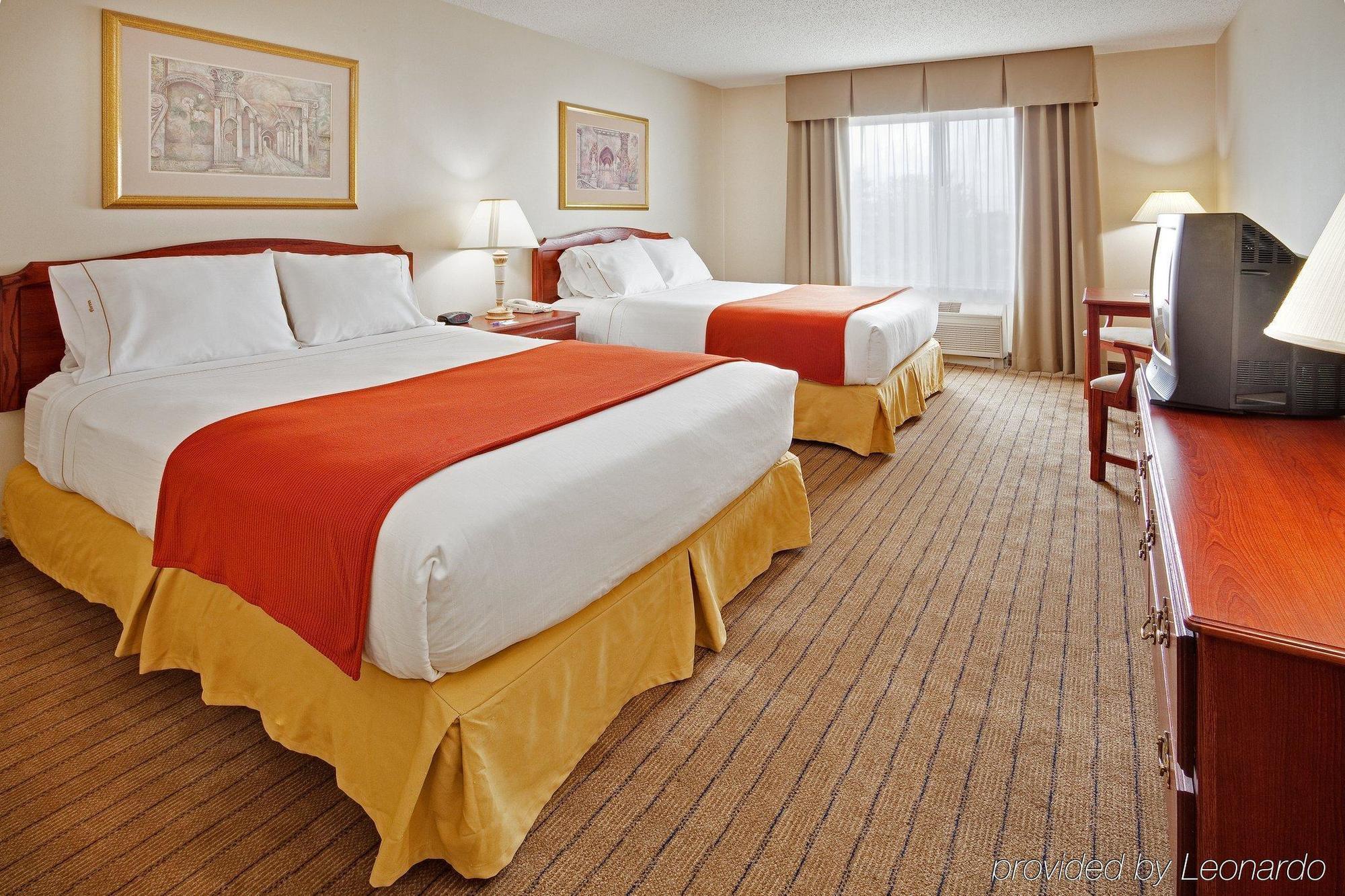 Express Irondequoit By Ihg Rochester