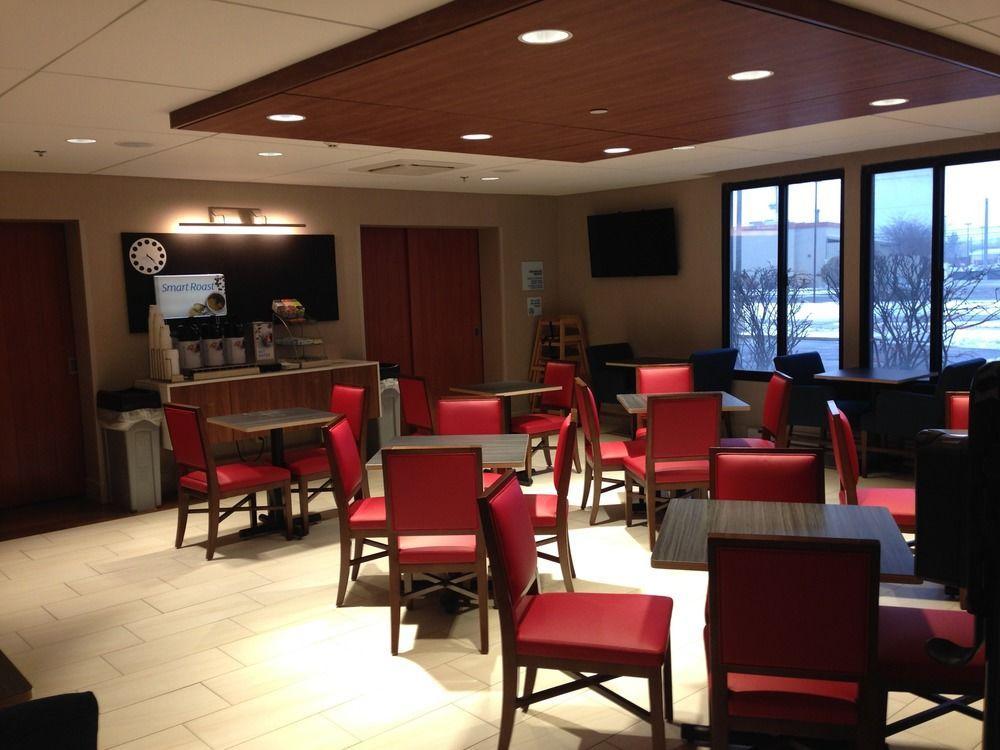 Express - Area By Ihg Hotel Rochester