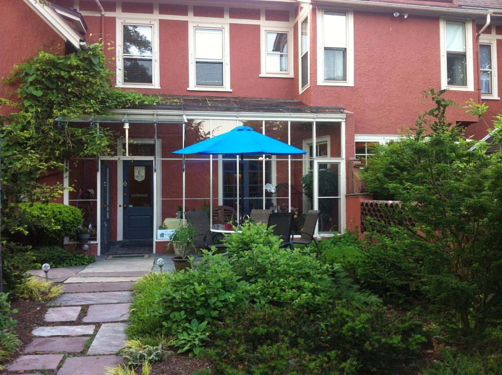 Bed & Breakfast Ellwanger Estate B&B Rochester