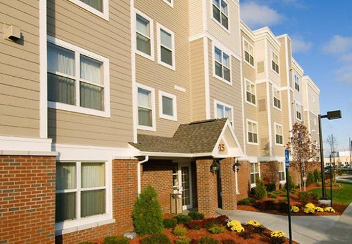 Henrietta Hotel Rochester
