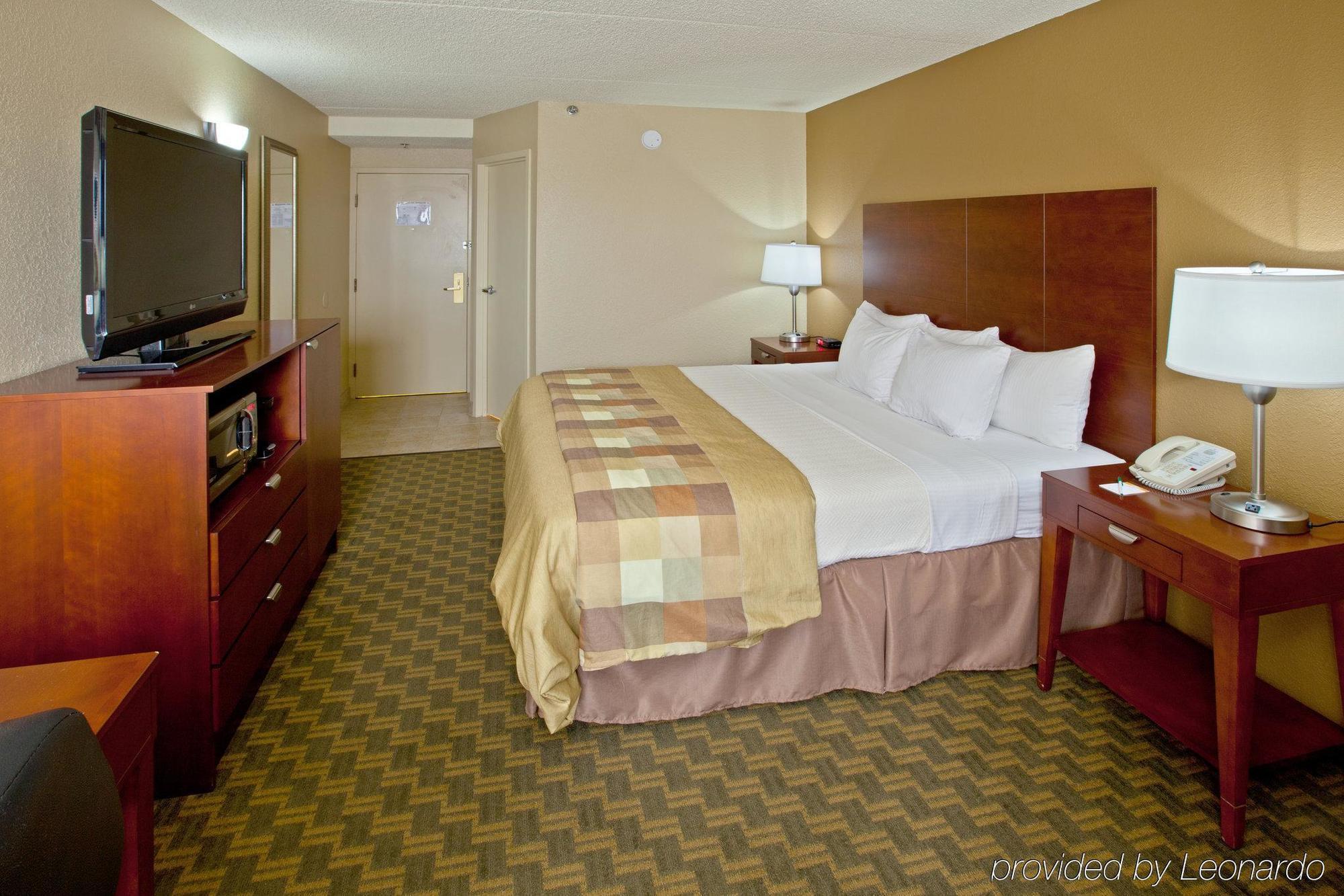 Express - Area By Ihg 3* Rochester