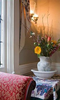 A At The Edward Harris House Rochester