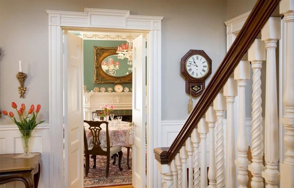 A At The Edward Harris House Bed & Breakfast 4*