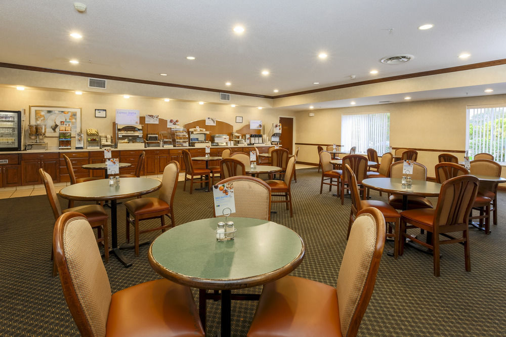 Hotel Express Irondequoit By Ihg Rochester