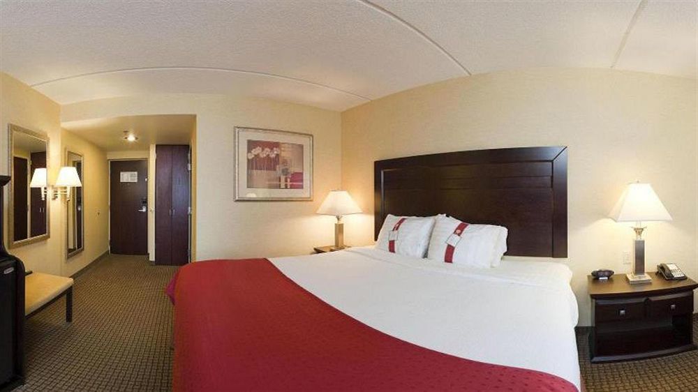 & - Marketplace By Ihg Hotel