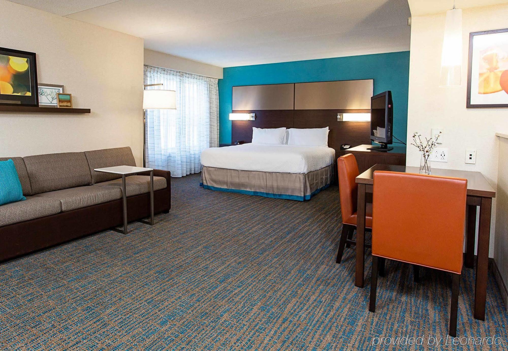 By Marriott West Greece