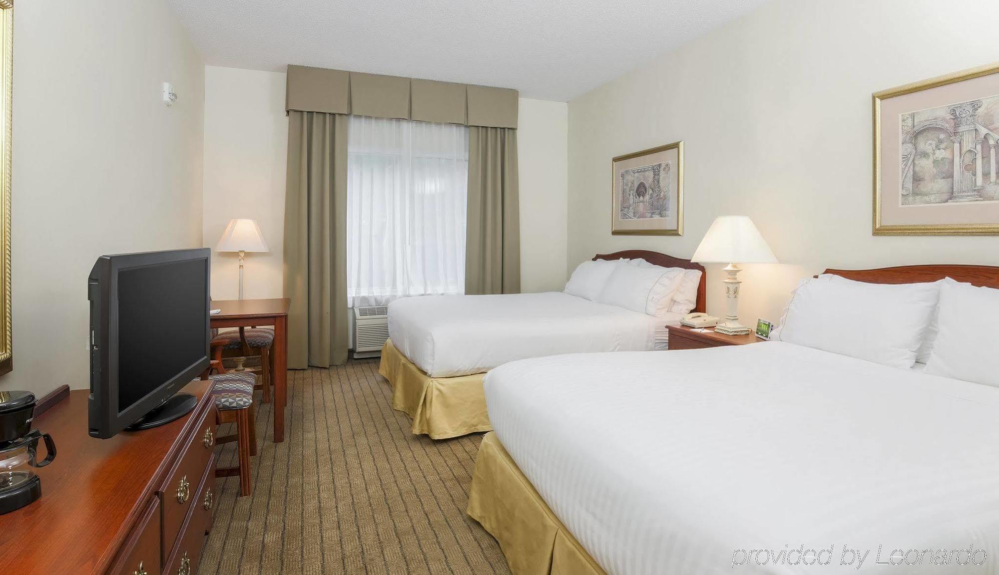 Express Irondequoit By Ihg Hotel