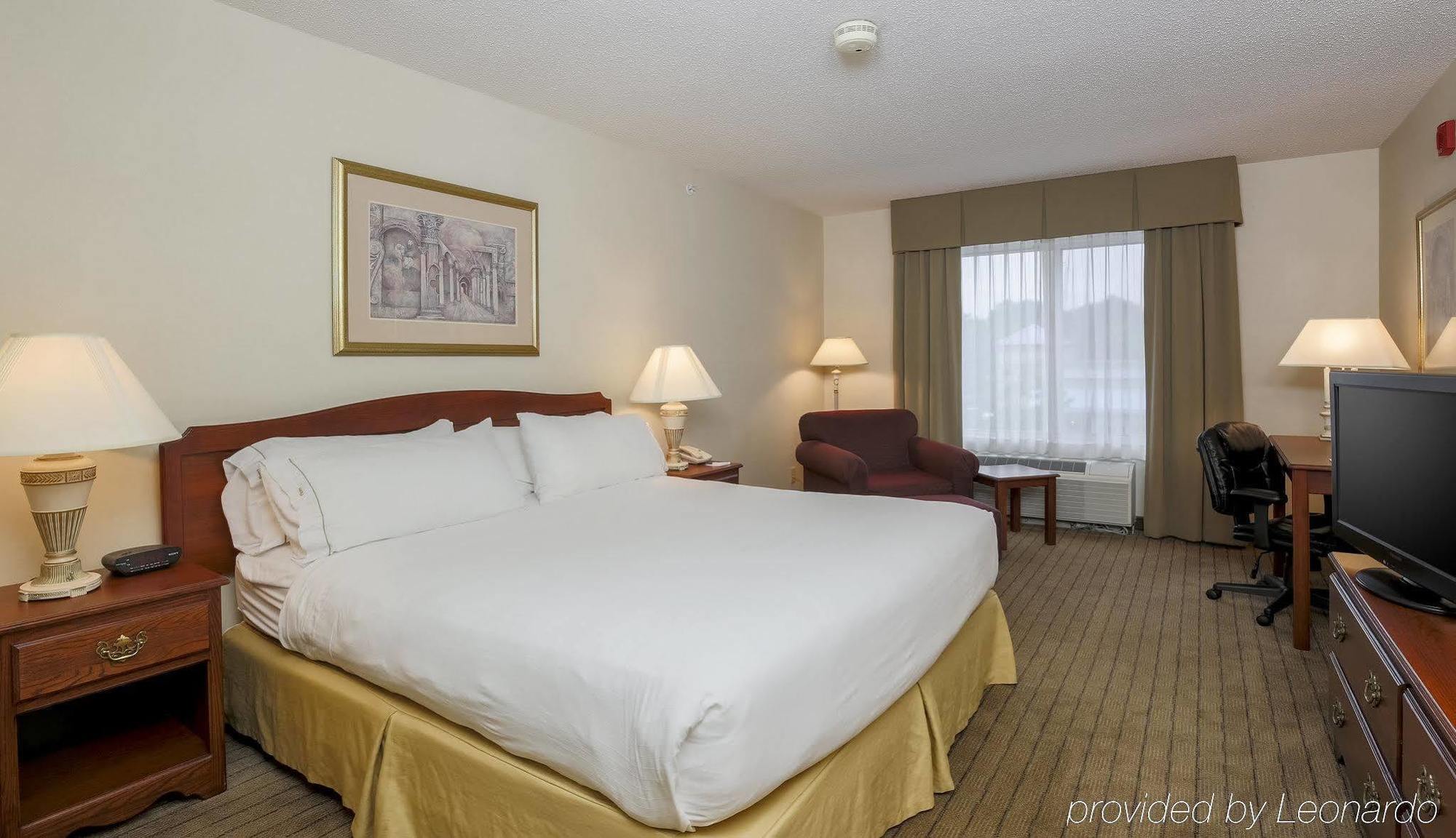 Hotel Express Irondequoit By Ihg
