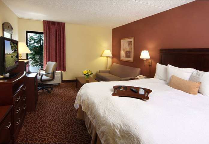 Hotel Hampton Greece 3*