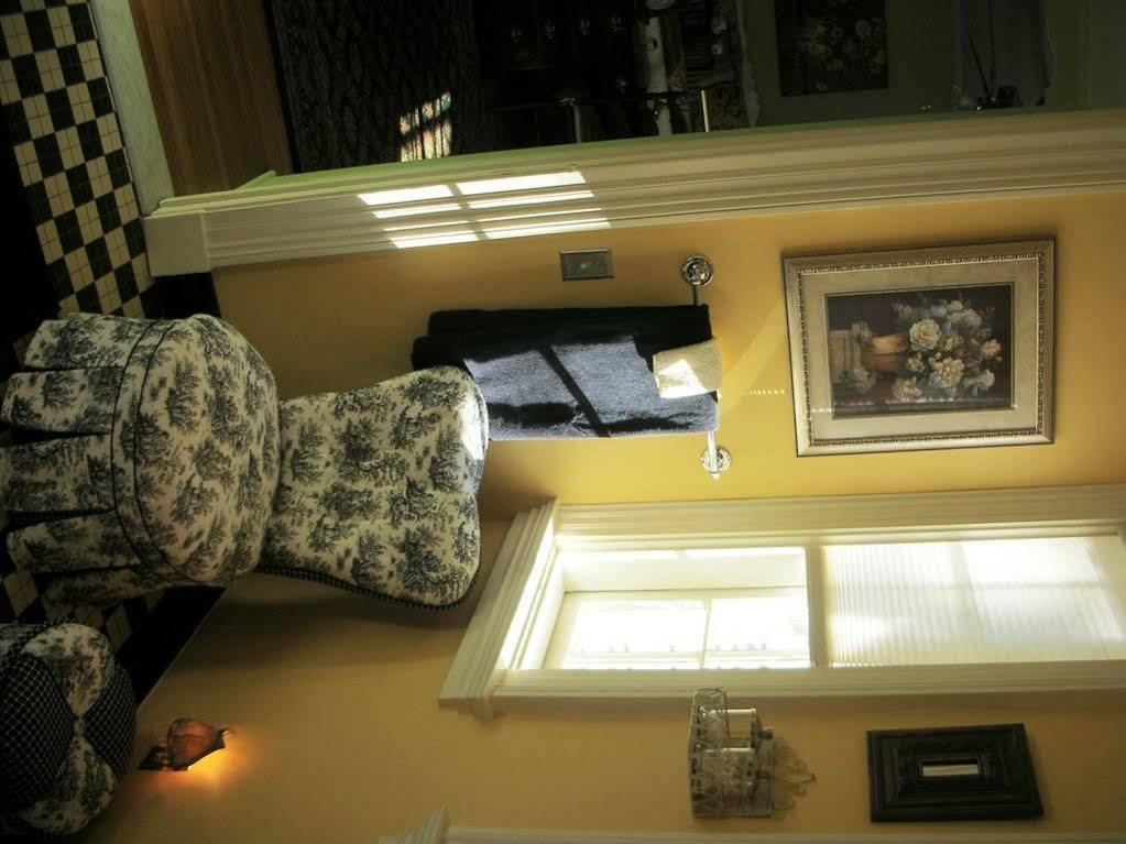 A At The Edward Harris House 4* Rochester