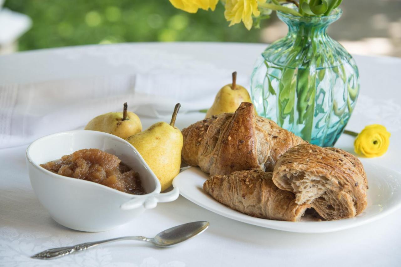 Ellwanger Estate B&B Bed & Breakfast Rochester