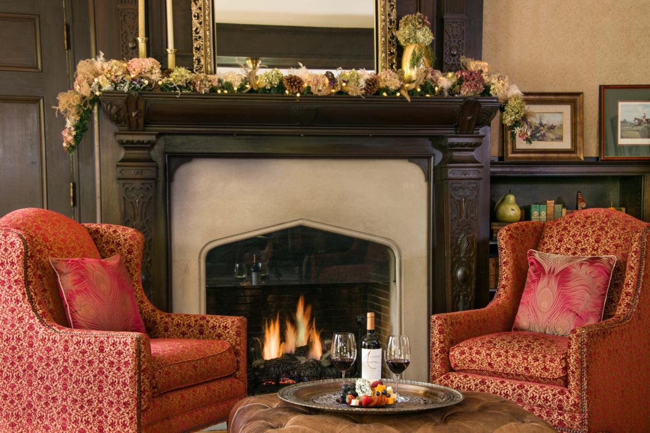 Ellwanger Estate B&B Bed & Breakfast 4*