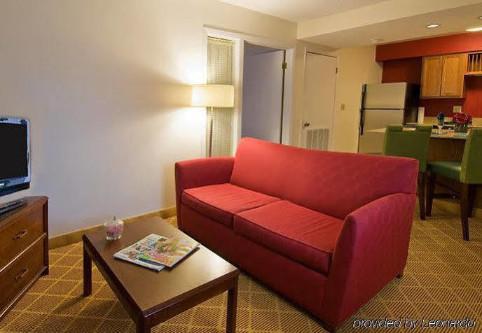 Hotel Henrietta