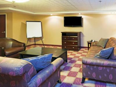& - Marketplace By Ihg Hotel 3*