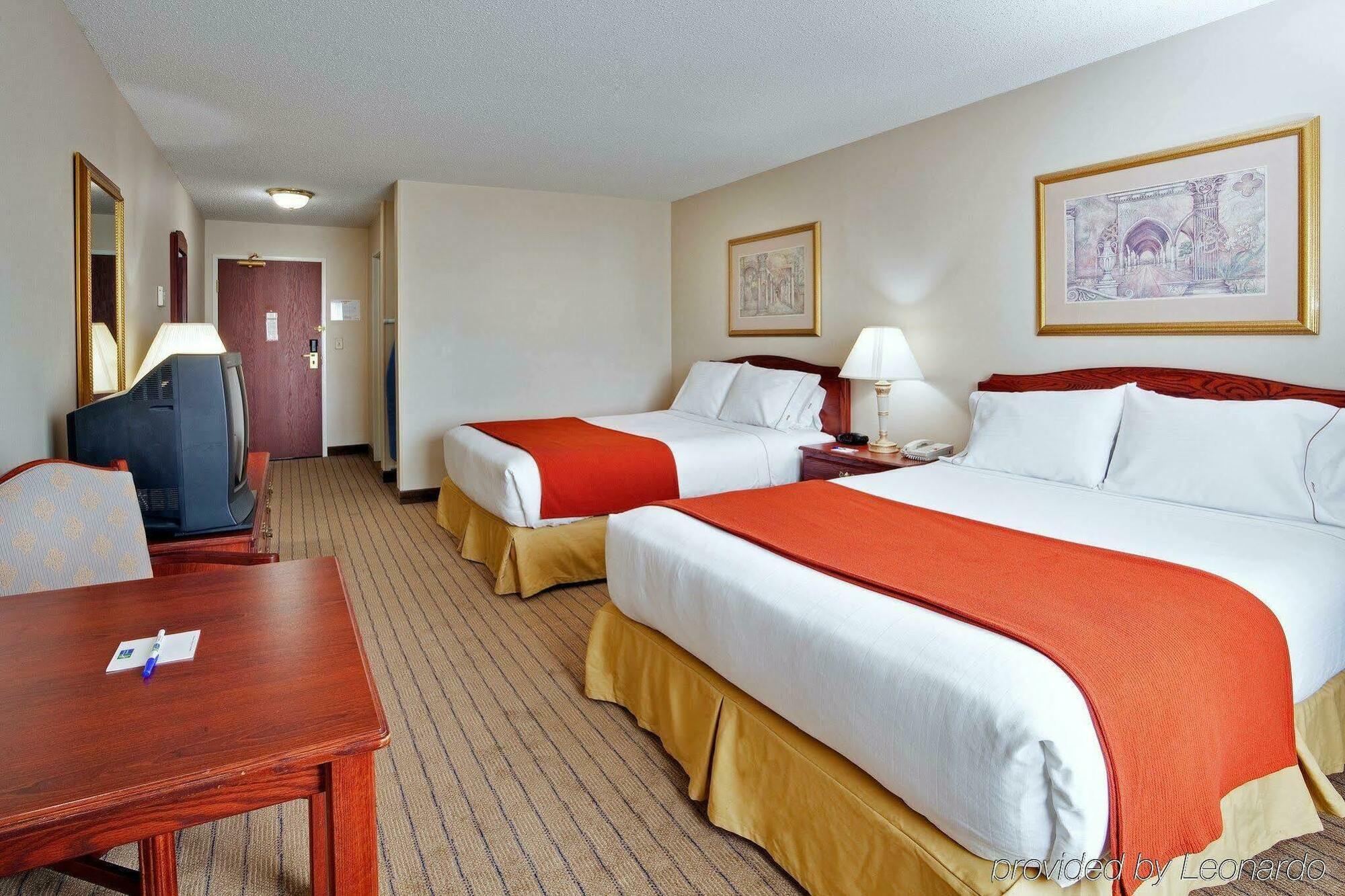 Express Irondequoit By Ihg Hotel