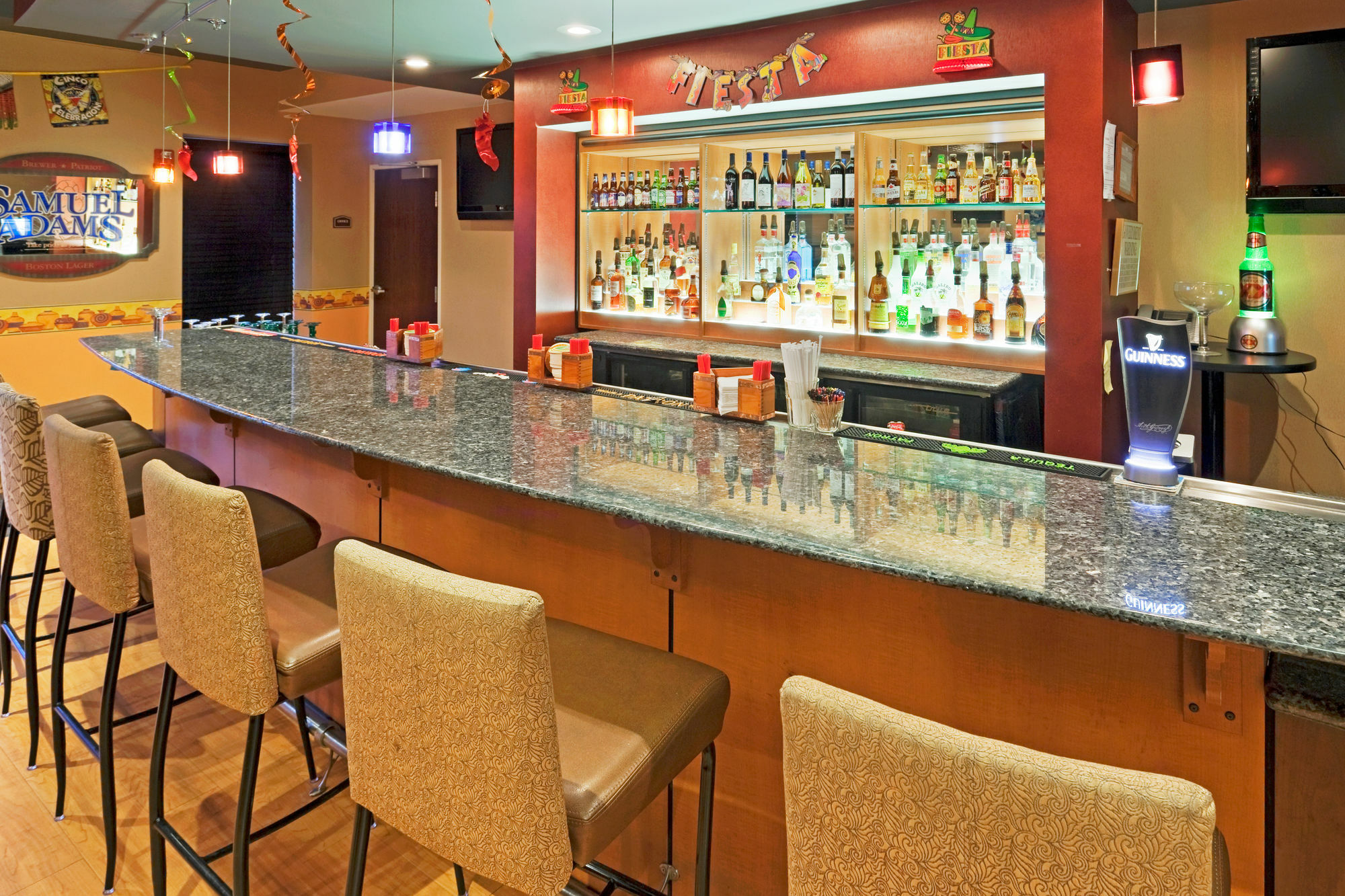 & - Marketplace By Ihg 3* Rochester