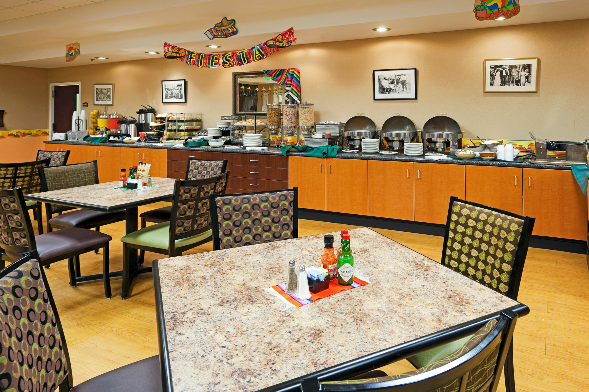 & - Marketplace By Ihg Hotel