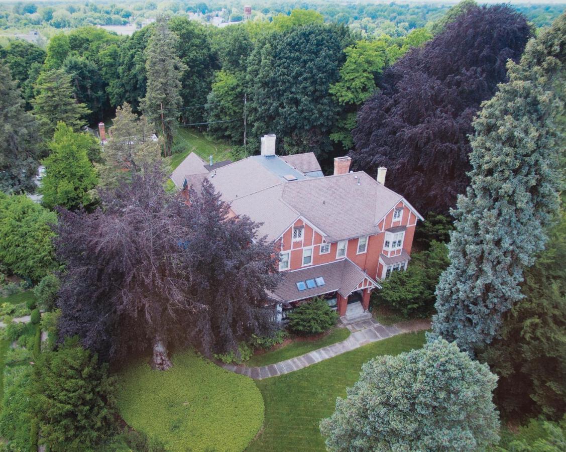 Ellwanger Estate B&B 4*