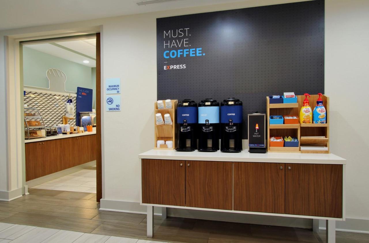 Express - Area By Ihg 3*