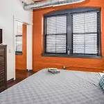 Centric Ny Style Loft W/King Bed