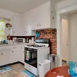 Idyllic Rochester Apartment 2 Miles To Downtown!