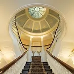 The Strathallan - A Doubletree By Hilton