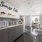 Oakfield Hotel & Suites, Ascend Hotel Collection