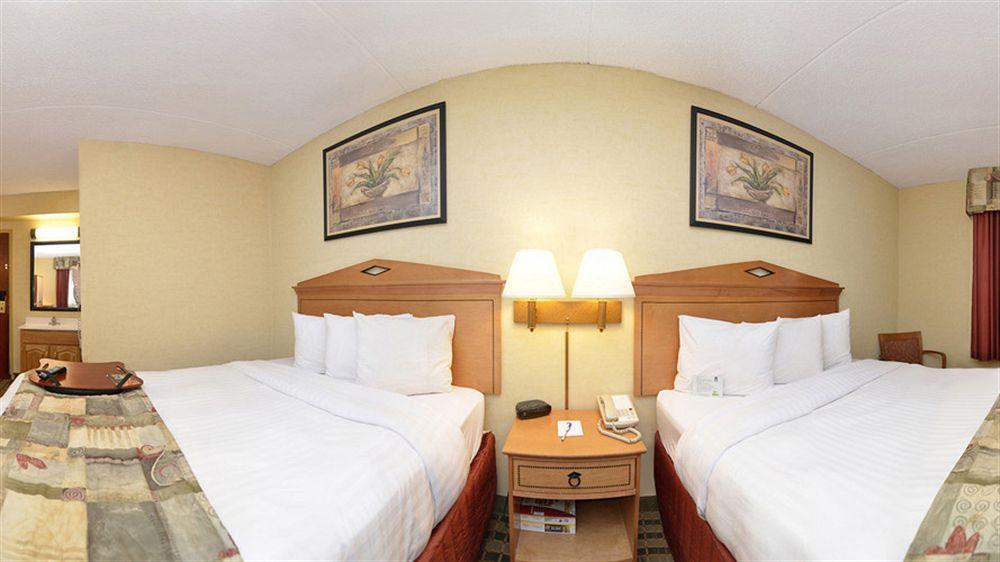 Hotel Best Western Marketplace 3*
