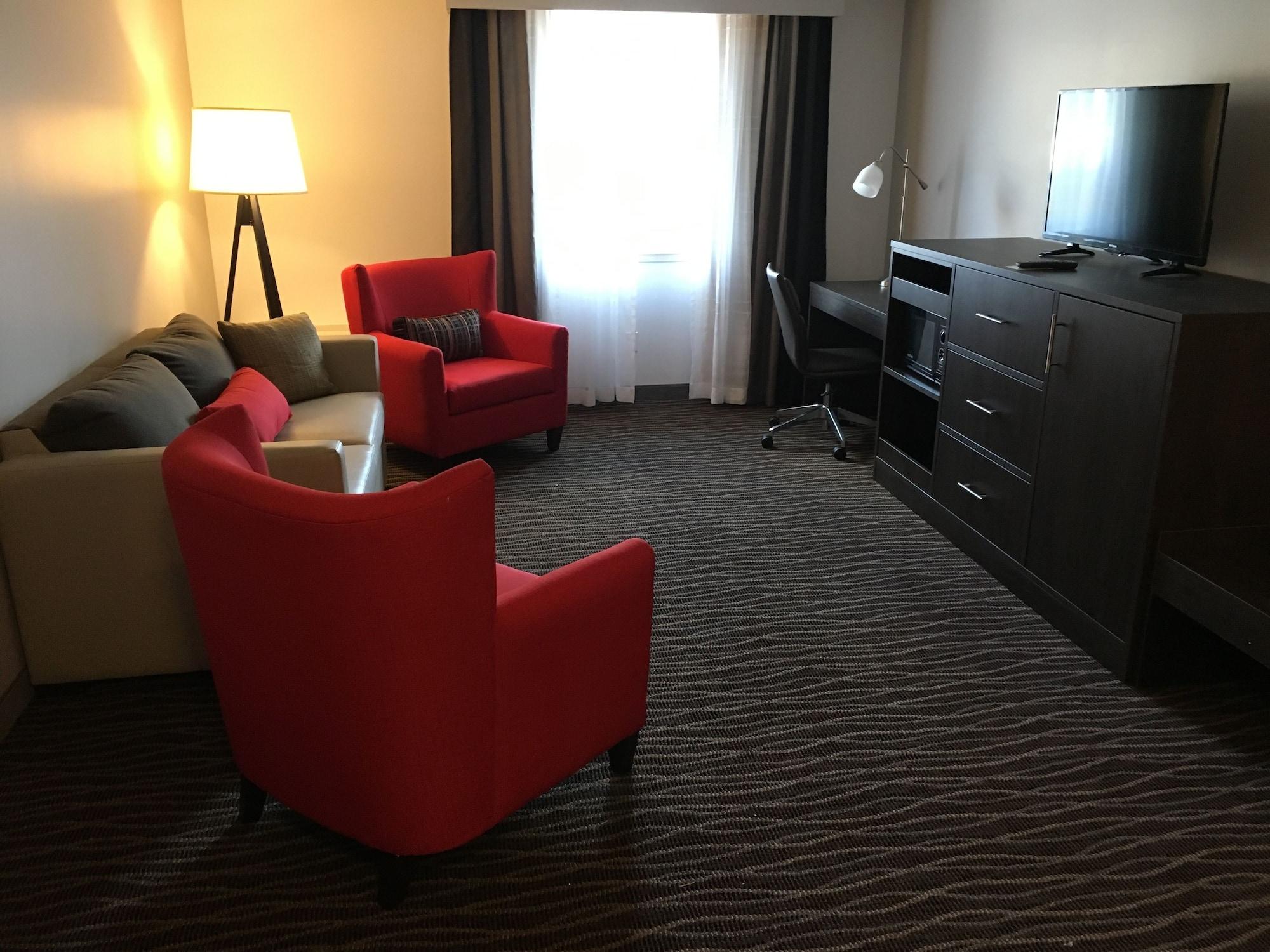 Country & By Radisson, Rochester-pittsford-brighton, Ny 3*