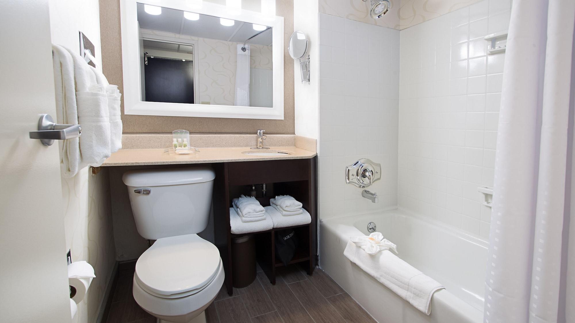 Wyndham Downtown Hotel Rochester