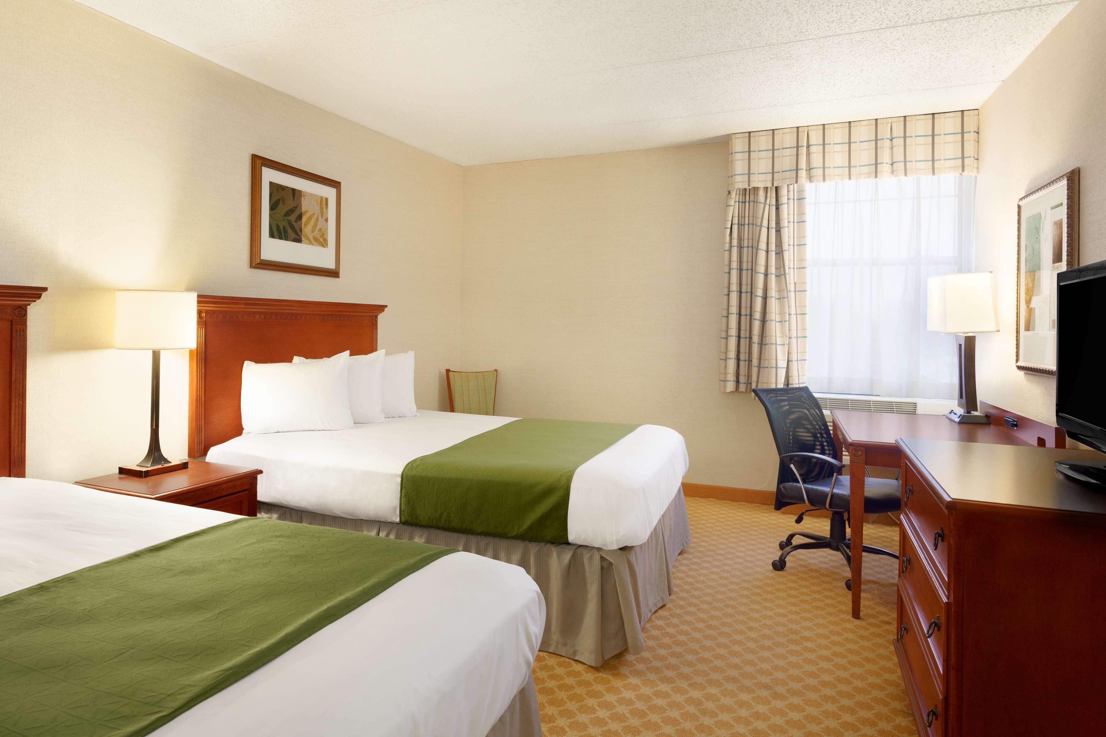 Spark By Hilton Area Hotel Rochester