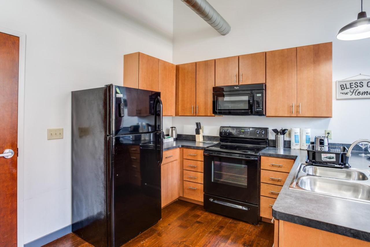 Ny Style Centric Loft With King Bed By Park Ave * Rochester