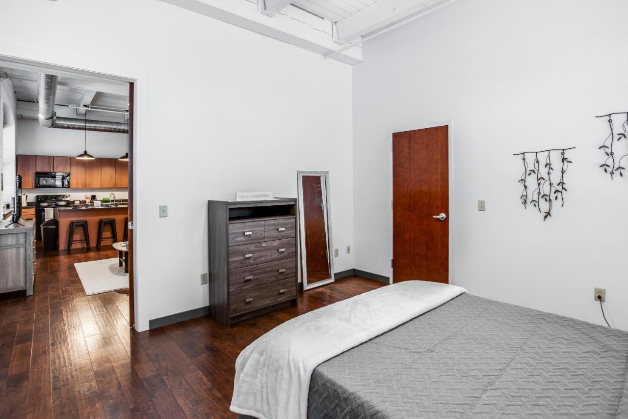 Apartment Ny Style Centric Loft With King Bed By Park Ave Rochester