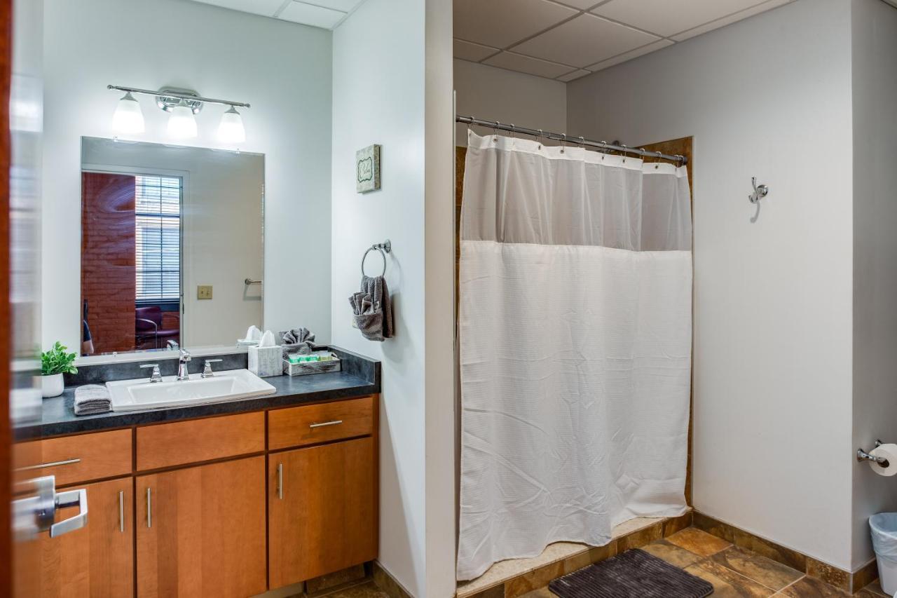 Apartment Ny Style Centric Loft With King Bed By Park Ave