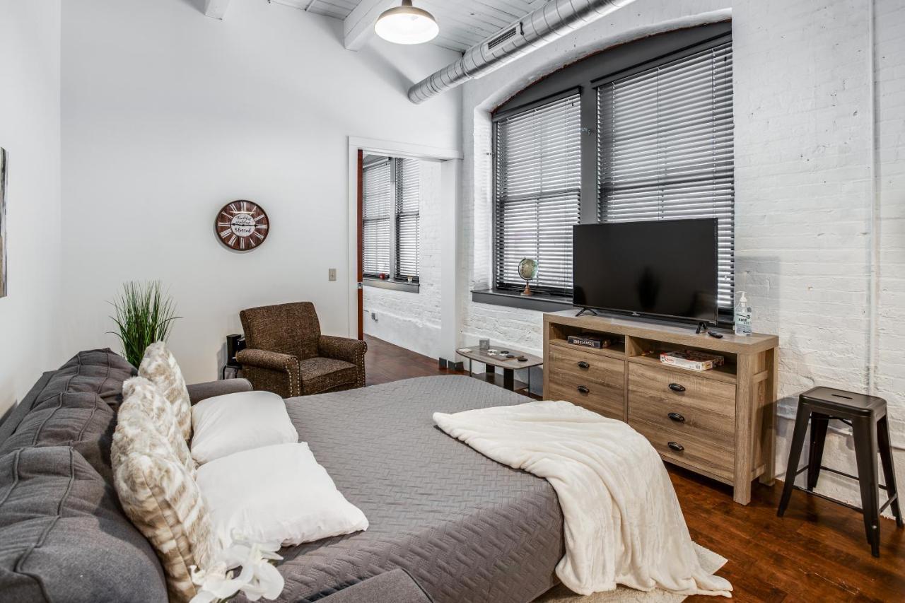 Ny Style Centric Loft With King Bed By Park Ave Apartment