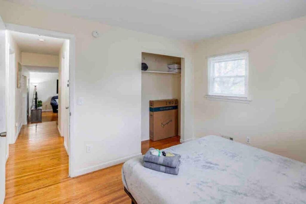 Apartment Amazing Ranch Mins Away From Airprt/rit/dwtn/uofr *