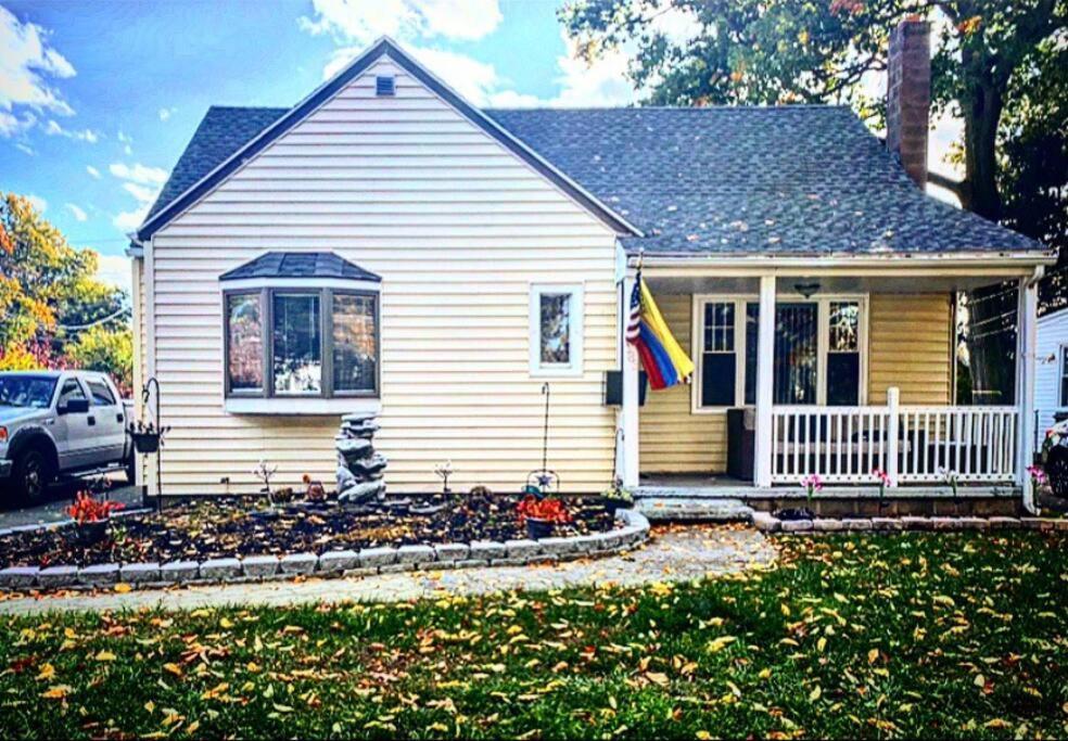 Adorable&cozy Suburban Mins From Dwtn/airport Holiday home Rochester