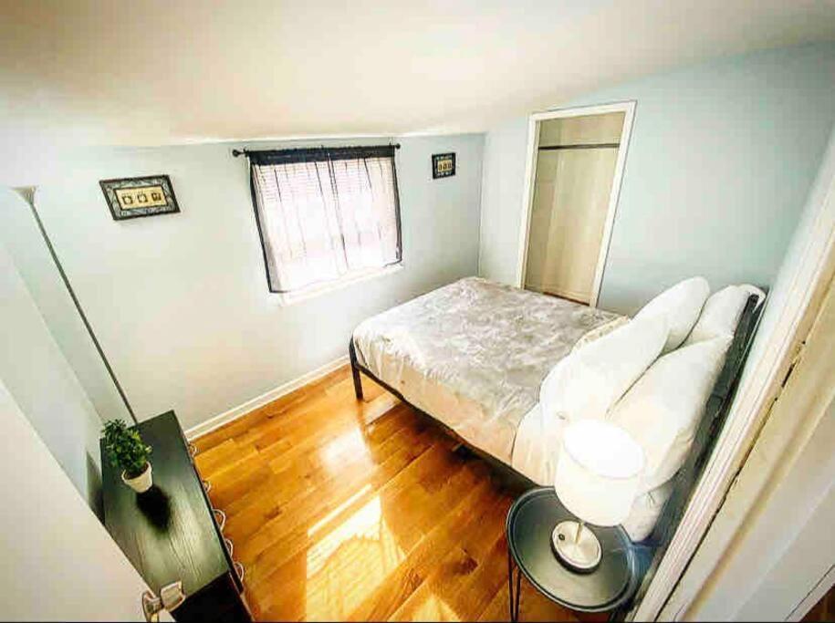 Adorable&cozy Suburban Mins From Dwtn/airport