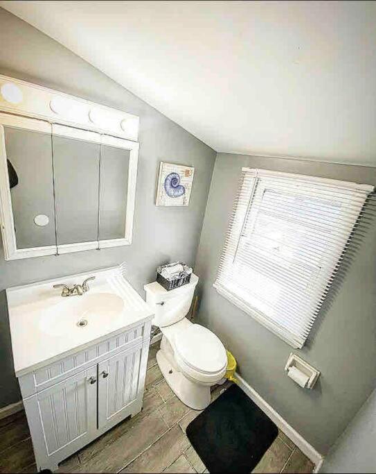 Adorable&cozy Suburban Mins From Dwtn/airport Holiday home