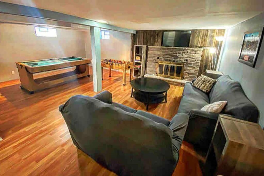 Adorable&cozy Suburban Mins From Dwtn/airport Holiday home *