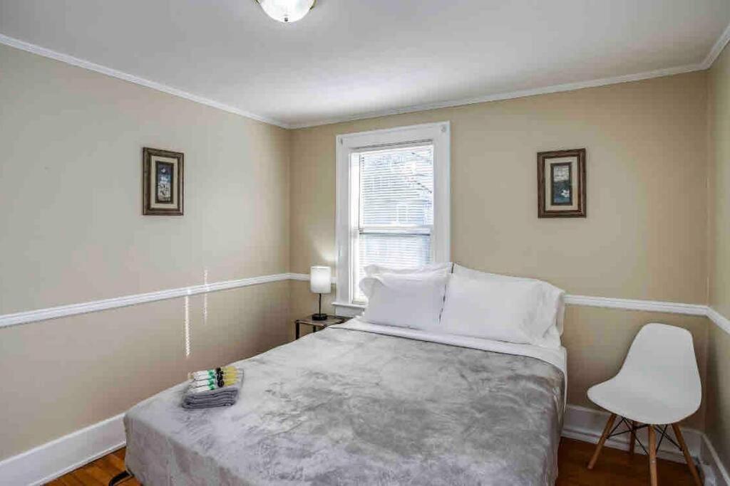Fabulous House Near Airpt/dwtn/uofr Holiday home Rochester