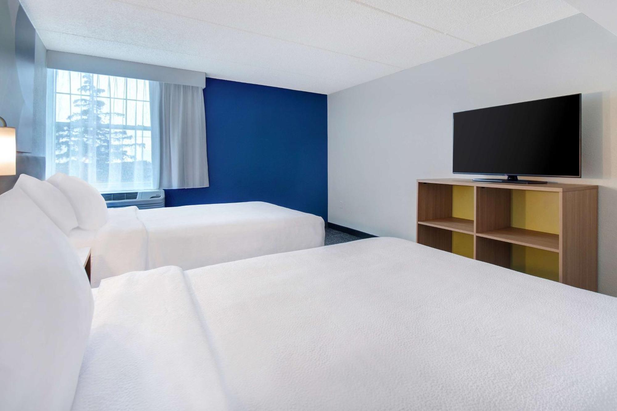 Spark By Hilton Area Hotel 3*