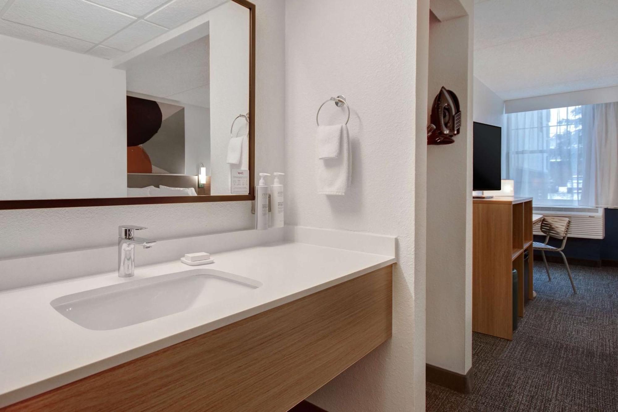 Hotel Spark By Hilton Area 3*