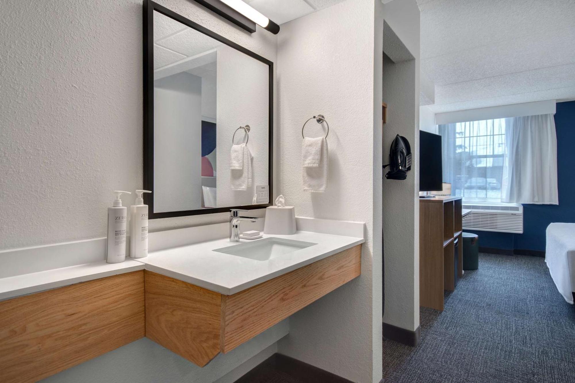 Spark By Hilton Area 3*