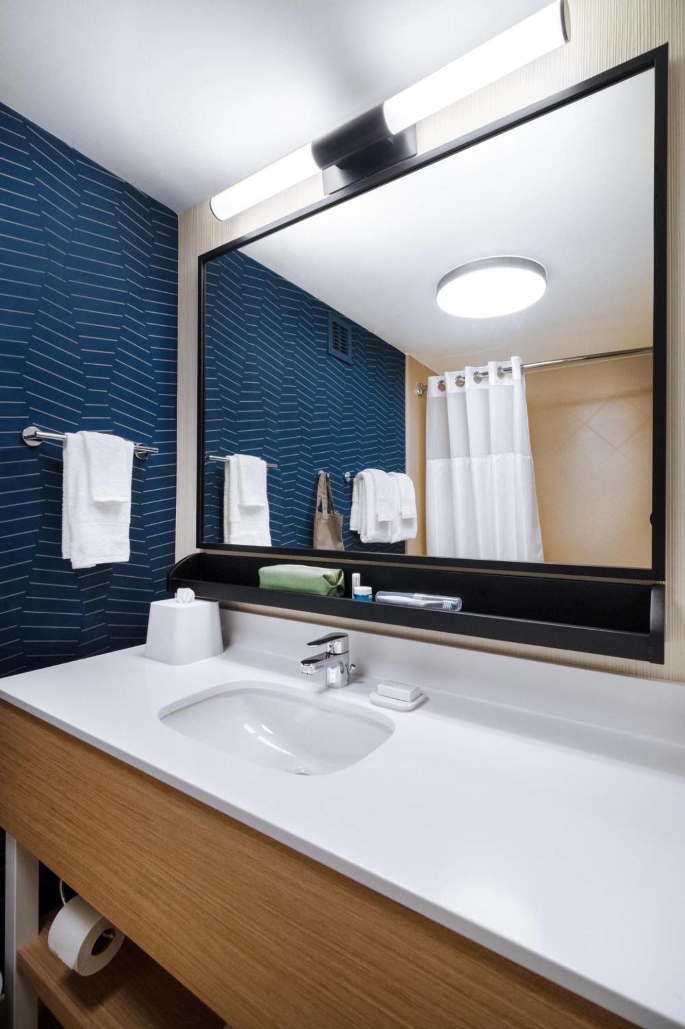 Spark By Hilton Area 3*