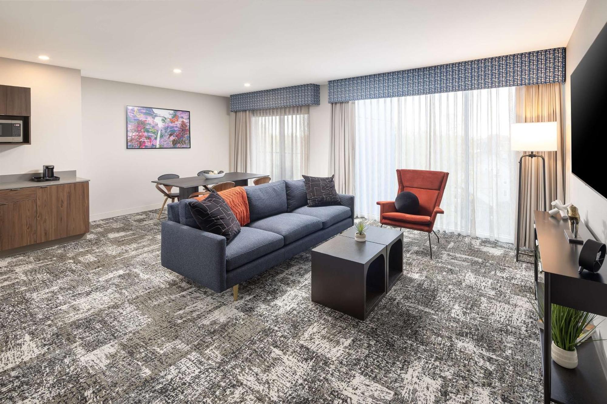 Hotel Hampton & Downtown