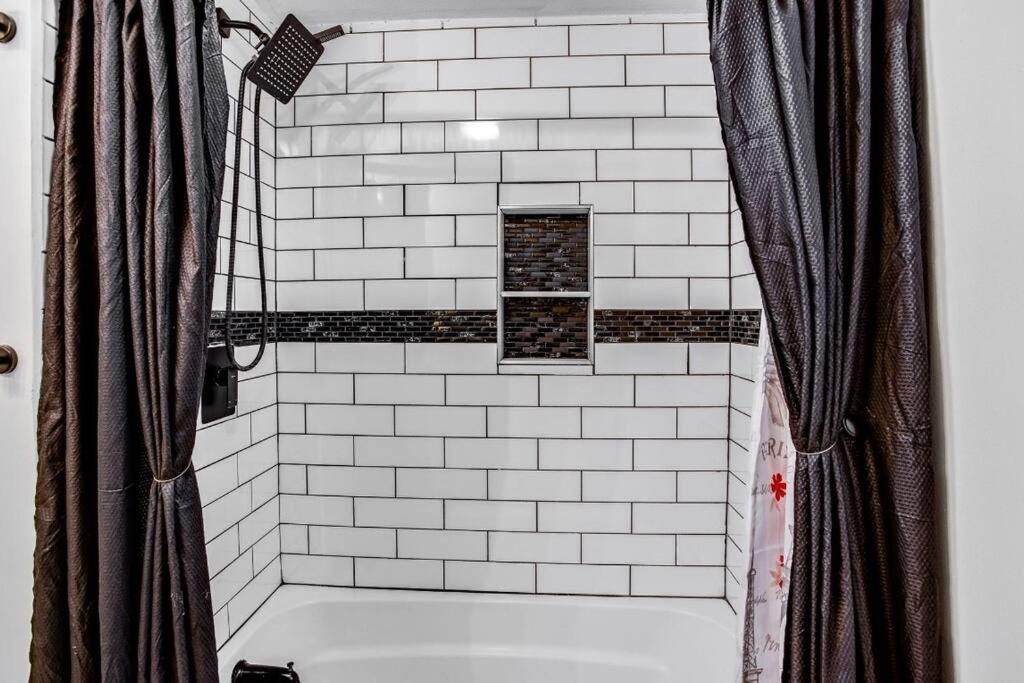 Fantastic Near Dwtn/airport *
