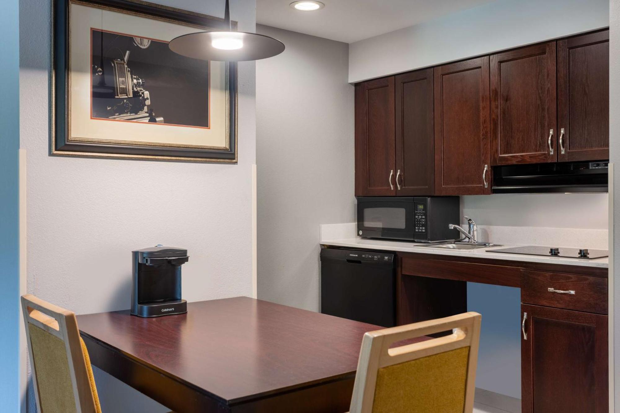 Hotel Homewood By Hilton Rochester/greece, Ny 3*
