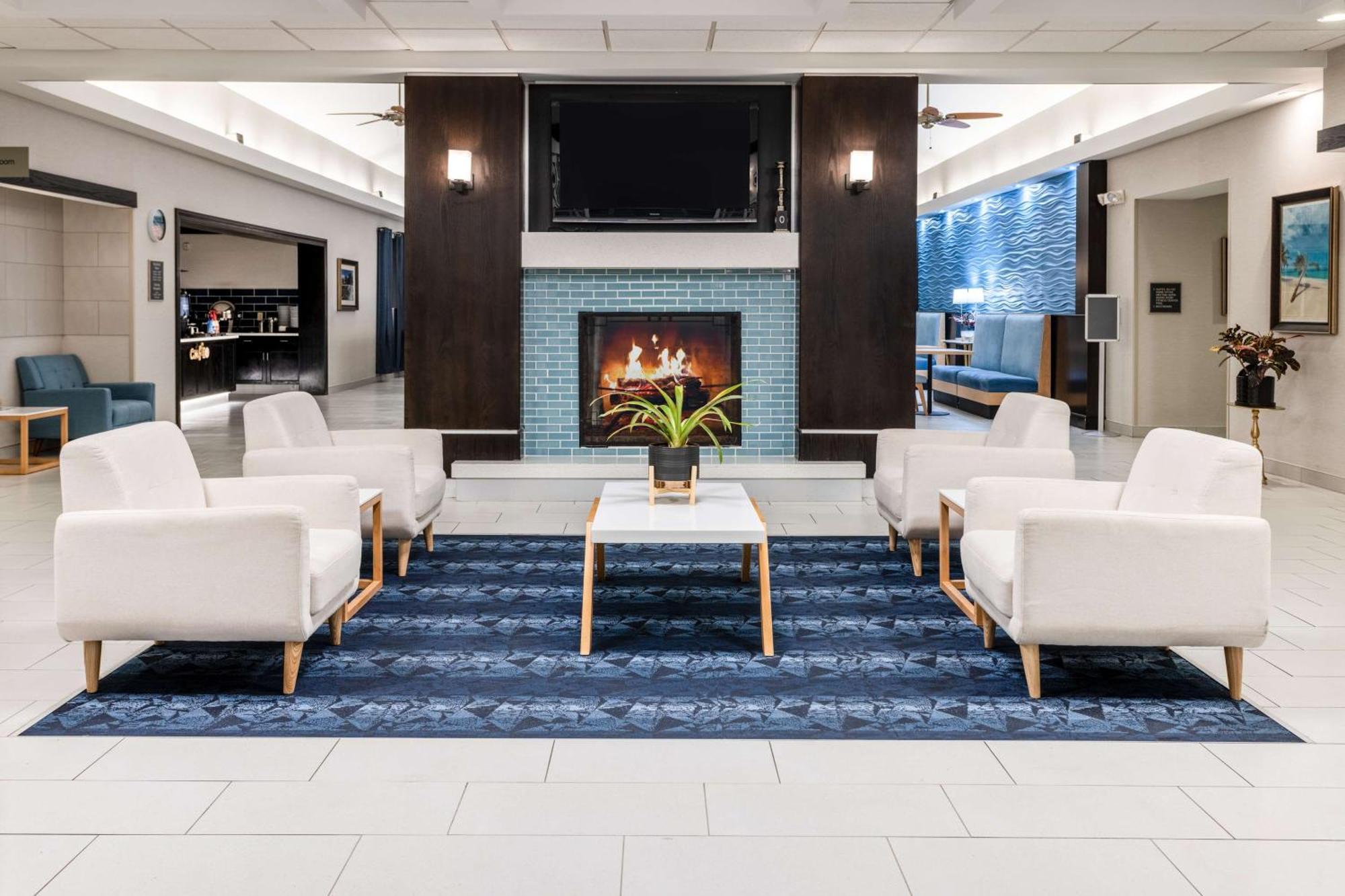 Hotel Homewood By Hilton Rochester/greece, Ny 3*