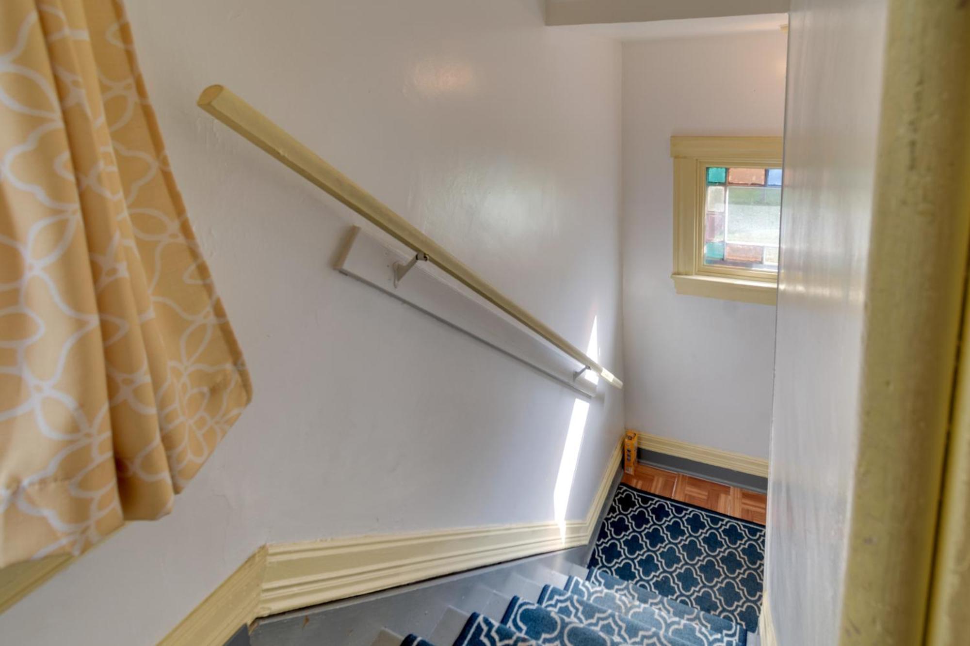 Idyllic 2 Miles To Downtown! Apartment Rochester
